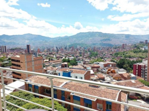 Hermoso apartamento con habitación privada